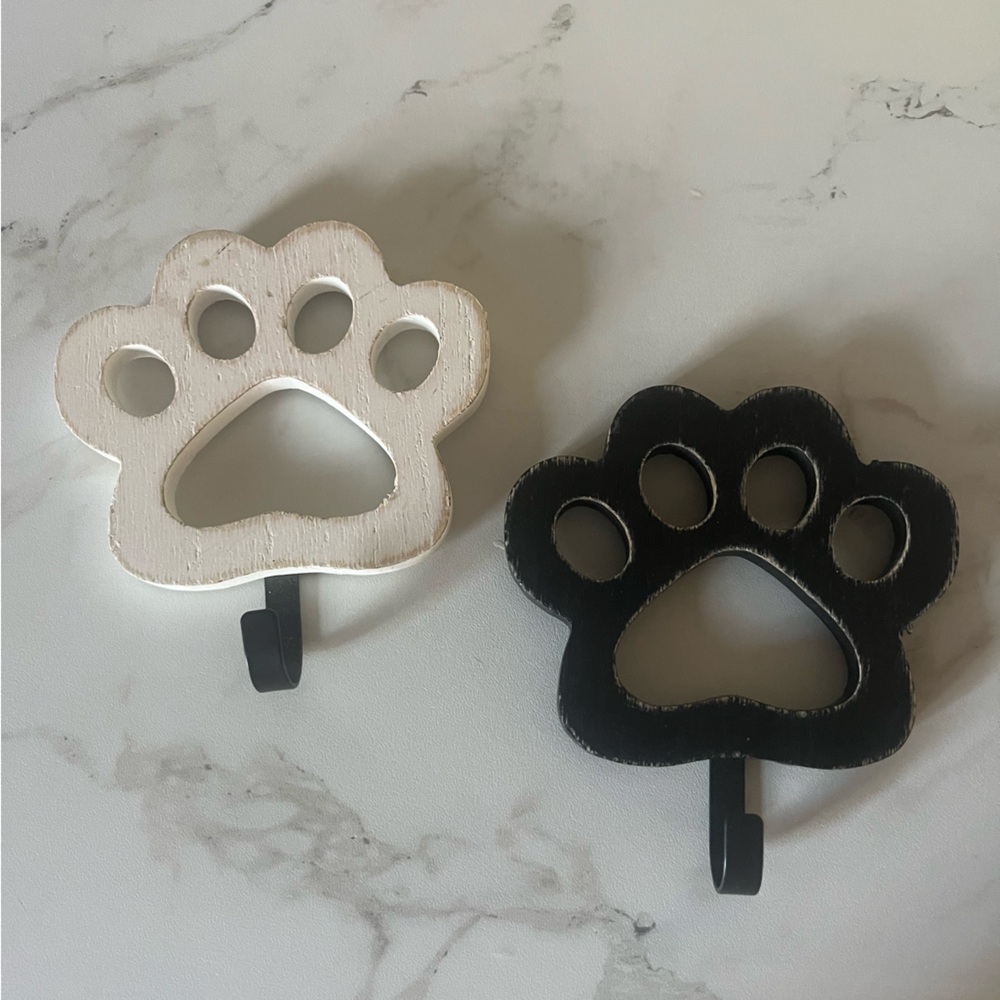 White & Black dog paws key hangers